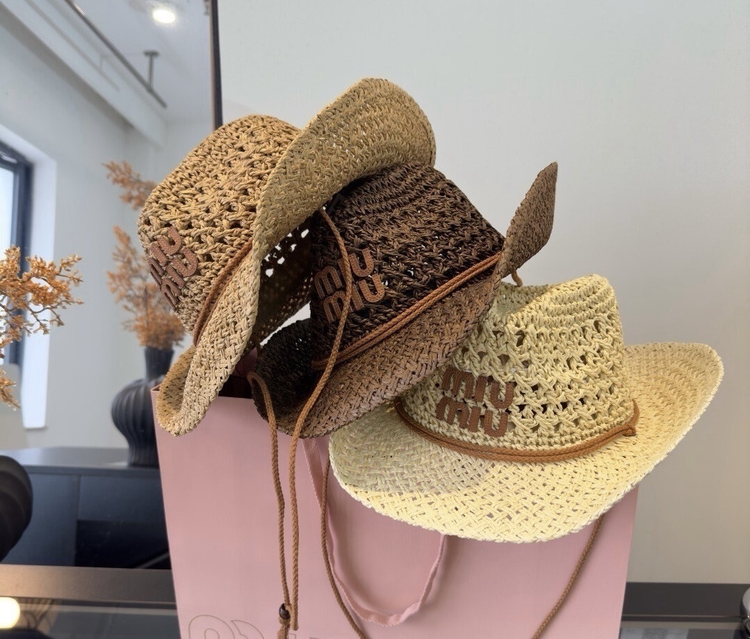 Sombrero de paja estilo Miu Miu